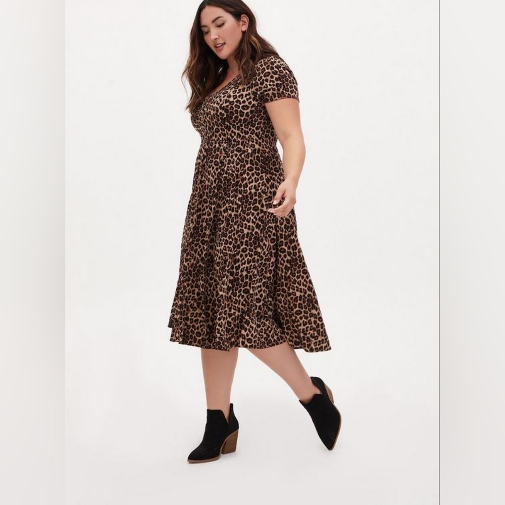 EUC Torrid Leopard Button Front Midi Dress 3x